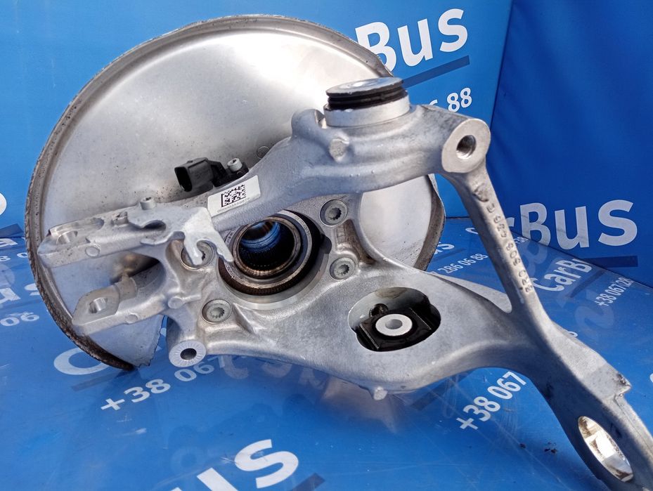 Ступиця кулак цапфа задня права Porsche Macan 95B 2.0 Порш Макан