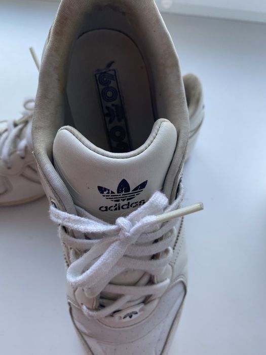 Кросівки Adidas жіночі, 38 роз.
