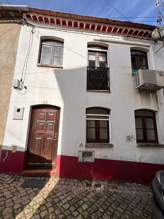 Moradia T1 + mezzanine