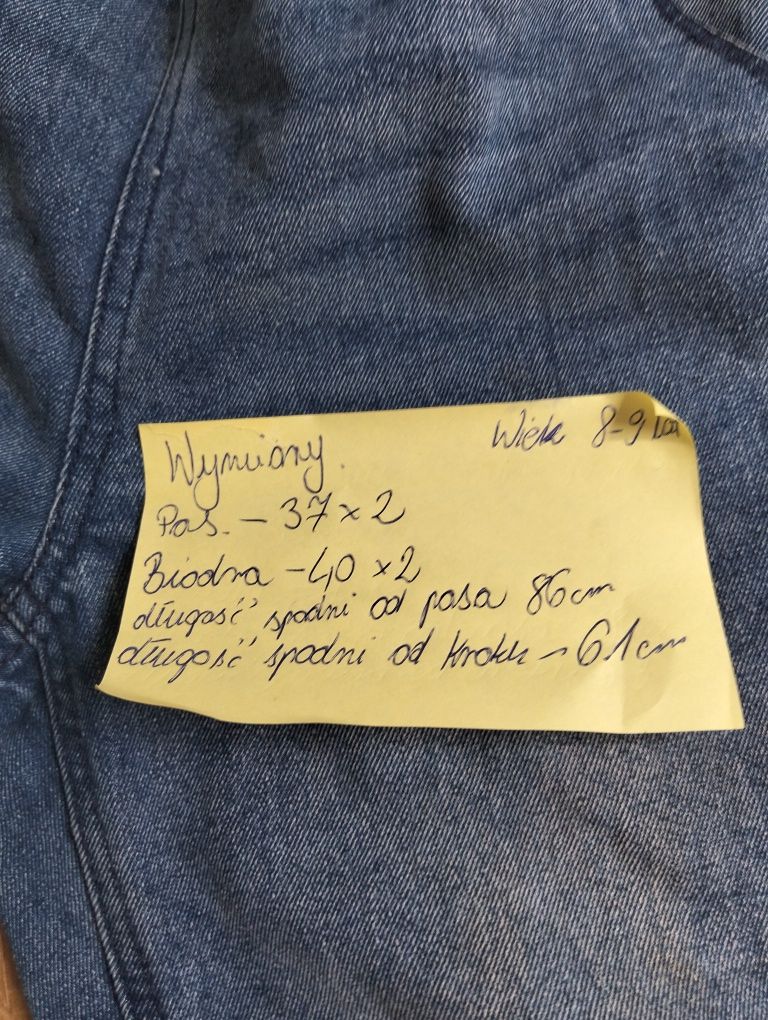 Sprzedam spodnie chłopięce jeans