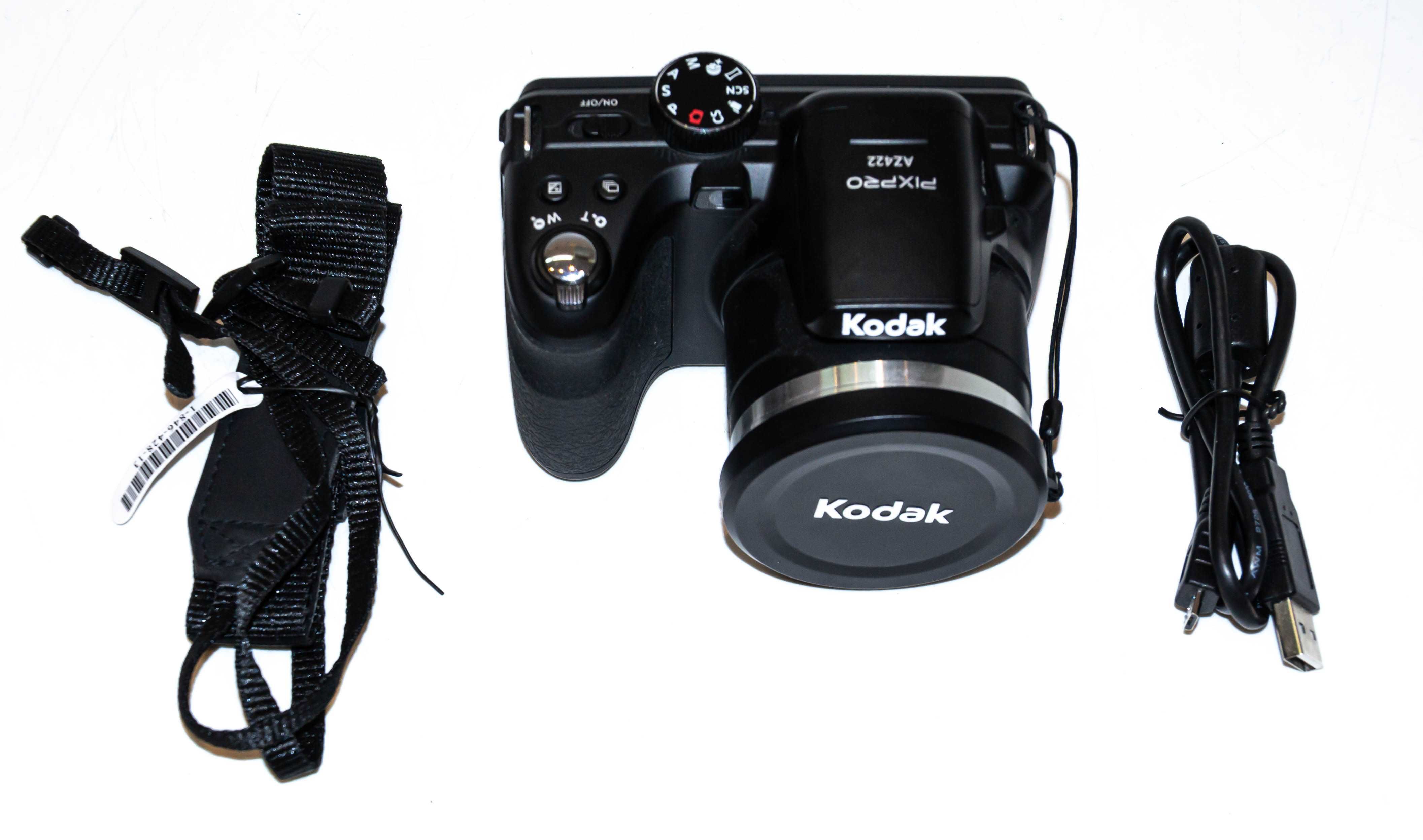 Aparat Kodak AZ422 20Mpix LCD 3'' ISO3200 Zoom 42x Czarny
