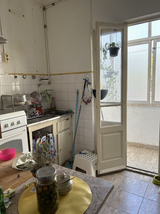 Alugo Quarto amadora