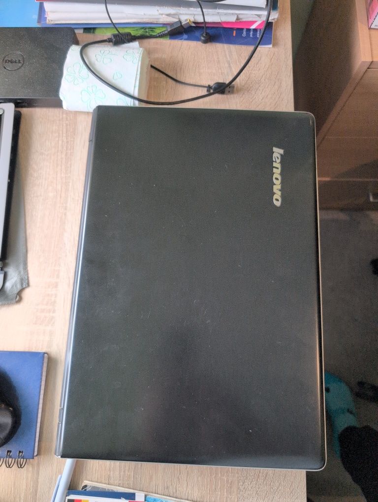 Laptop  lenovo Z 51-70