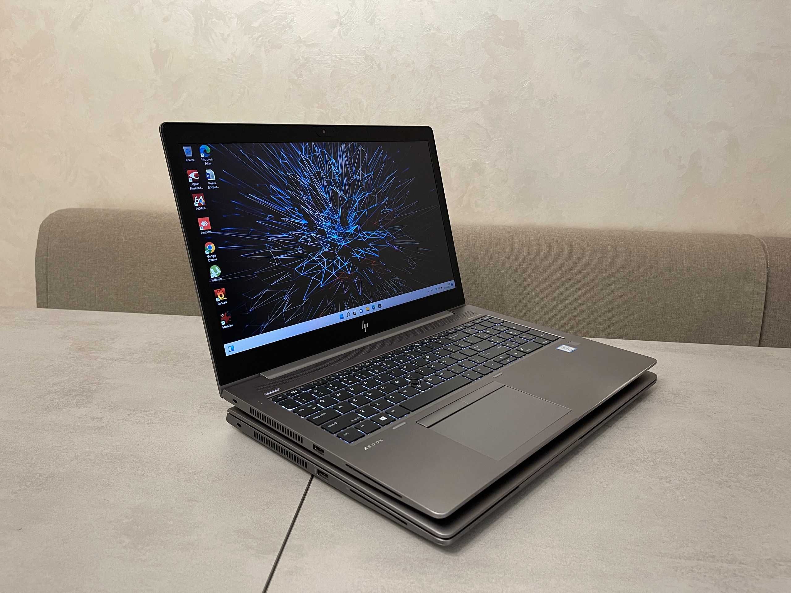 HP Zbook 15u G5, 15,6 FHD IPS, i7-8650U, 32GB, 512GB SSD, Radeon 2GB