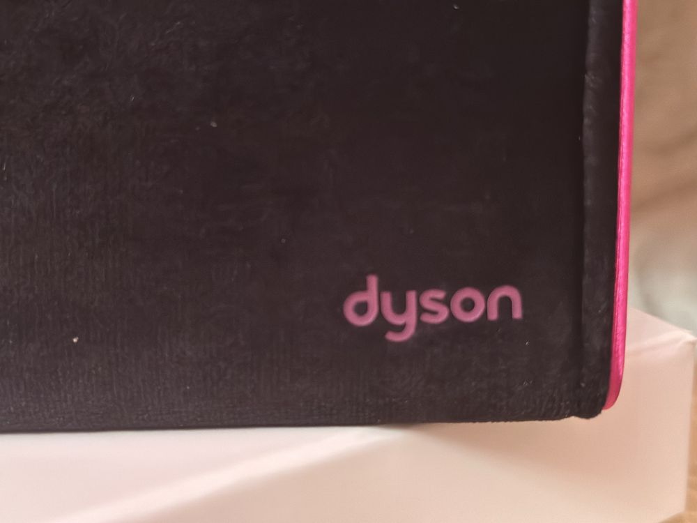 Чехол для стайлера dyson