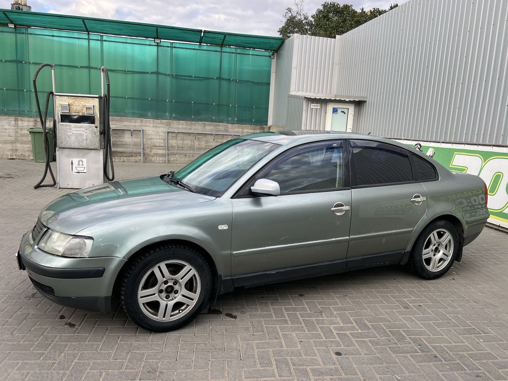 Продам автомобіль wolksvagen passat b5 2.8 v6