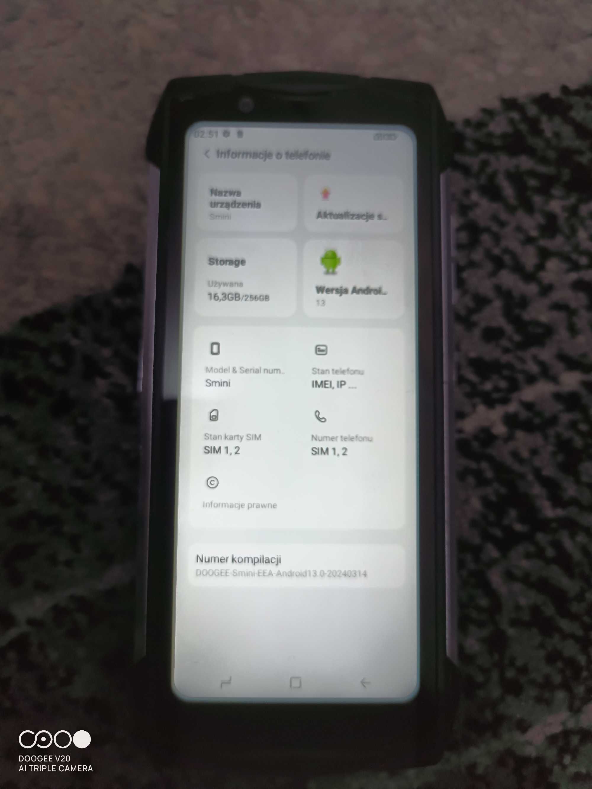 telefon w bardzo dobrym stanie doogee 100% sprawny 2 wyswietlacze