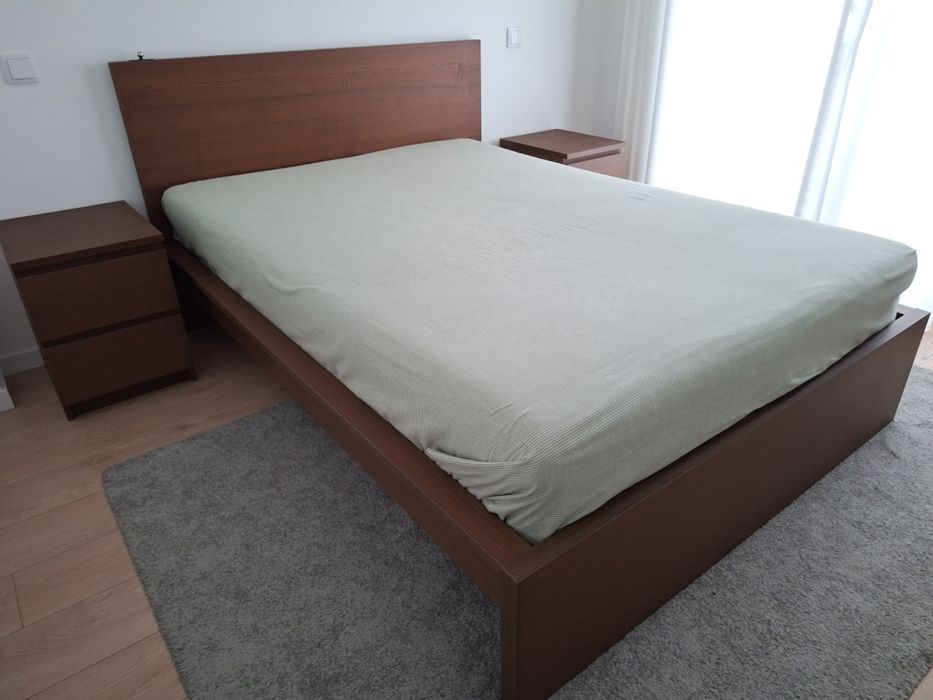 Conjunto quarto ikea MALM castanho