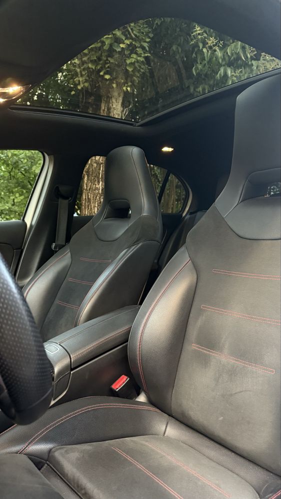 Mercedes Benz a180d AMG