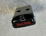 Флеш-драйв SanDisk Cruzer Fit 32Gb USB 2.0