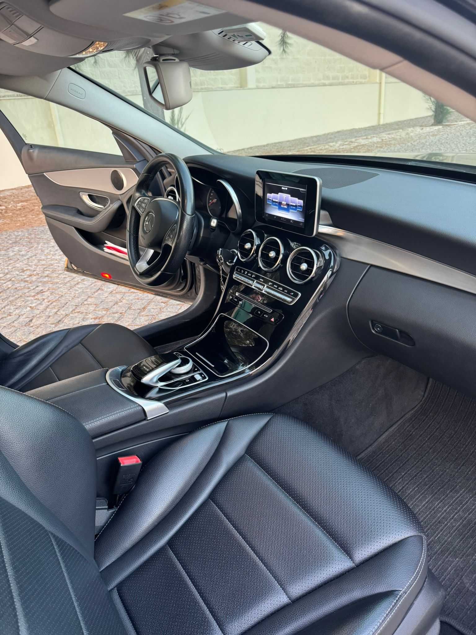 Mercedes-Benz 300H