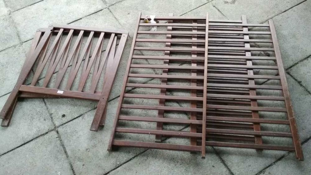 Cama de criança em madeira