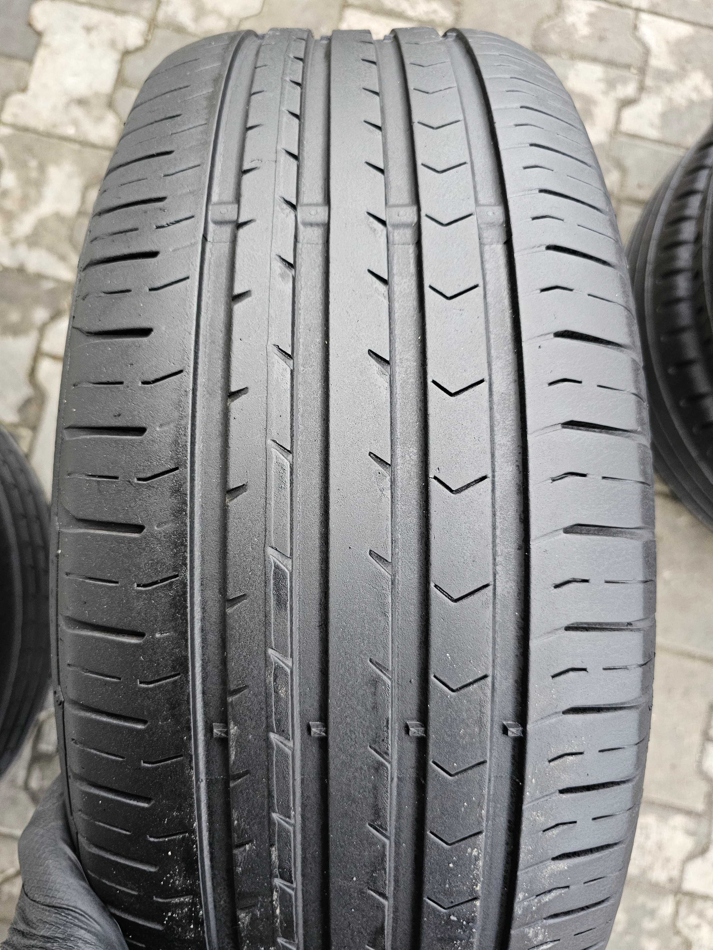 Lato Continental 225/55 R17 5.5mm