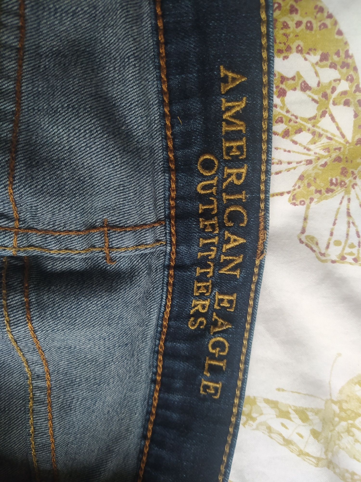 Jeansy american eagle super skiny