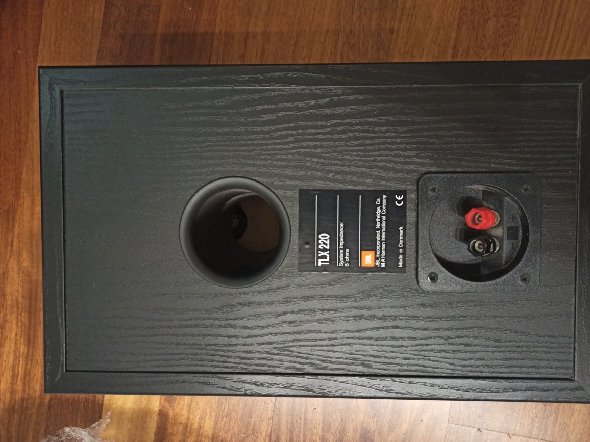 Kolumny JBL tlx220