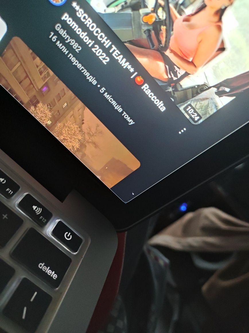 Продам MacBook Pro 13" Retina 4/128 ГБ