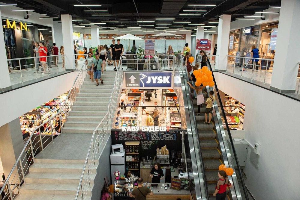 Оренда острівця 11м2 у ТЦ Терра.
 м.Кривий Ріг, вул. Чарівна 1б