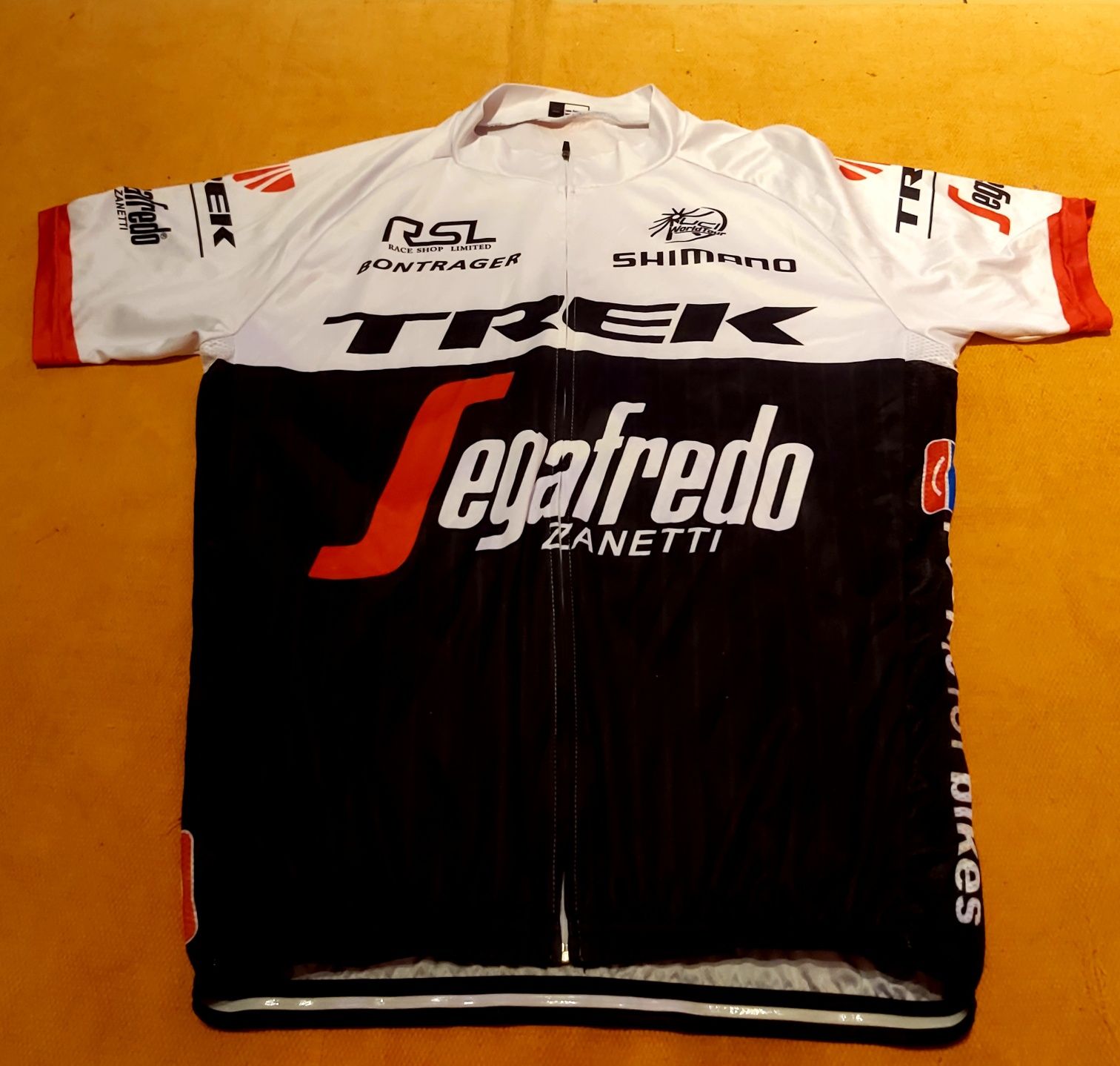 Camisas de equipas de ciclismo cada 20€