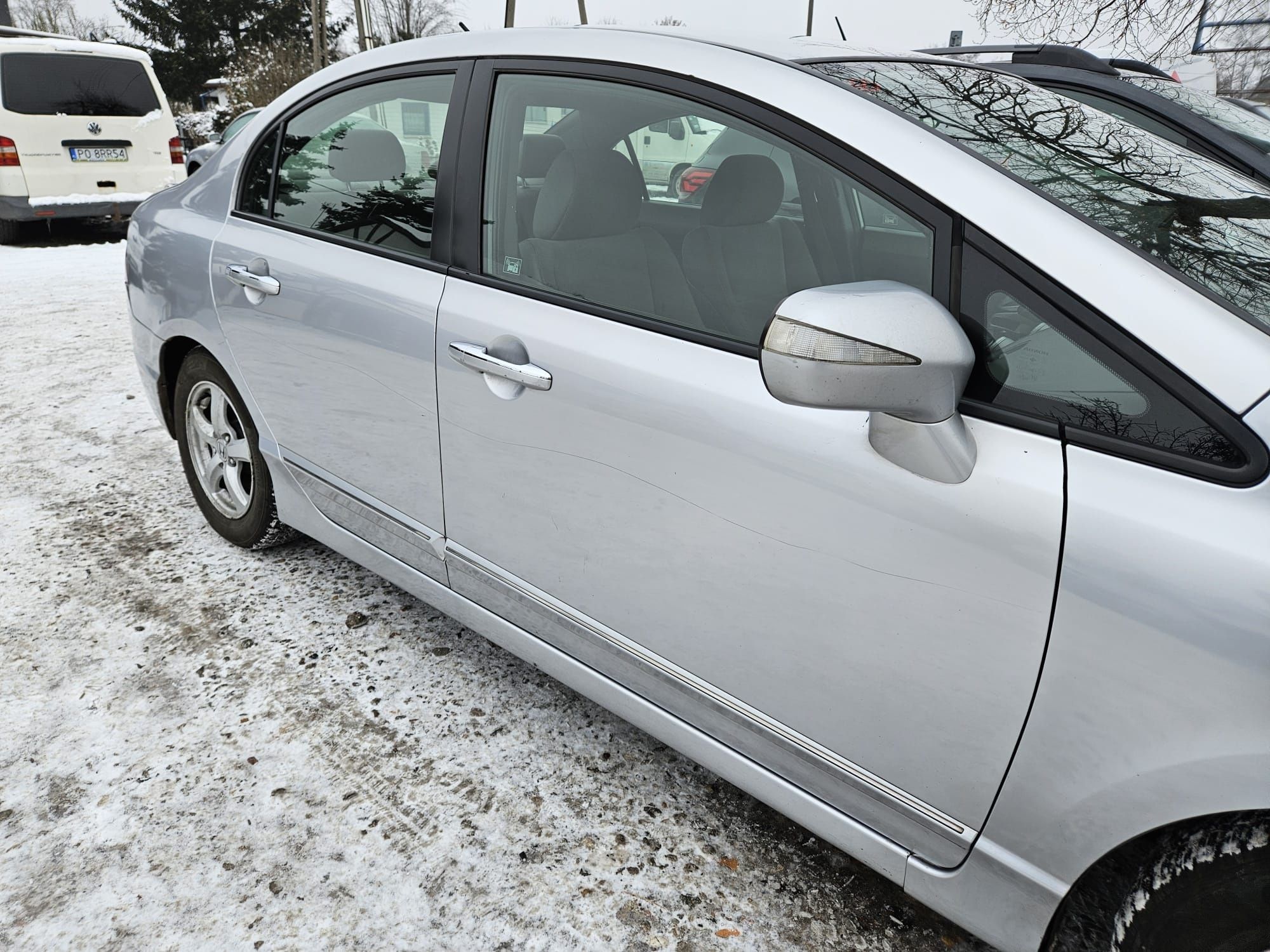 Sprzedam czesci honda civic VIII SEDAN 1.3 HYBRID IMA