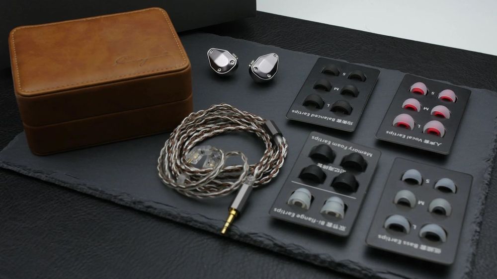 Słuchawki CAYIN YB04 IEM