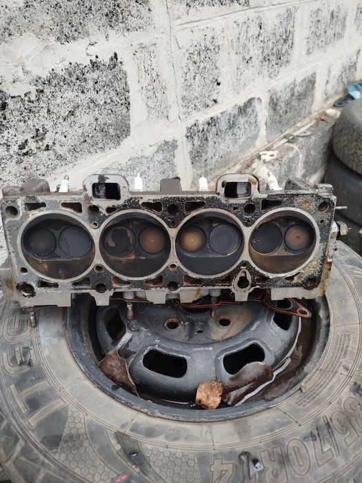 Продам головку ГБЦ ваз 21099