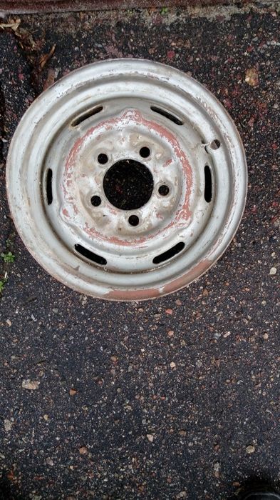 Диски на автомобиль  ВАЗ