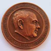Medalha de Bronze Aeroclube do Porto ao Major Luiz Telles 1964