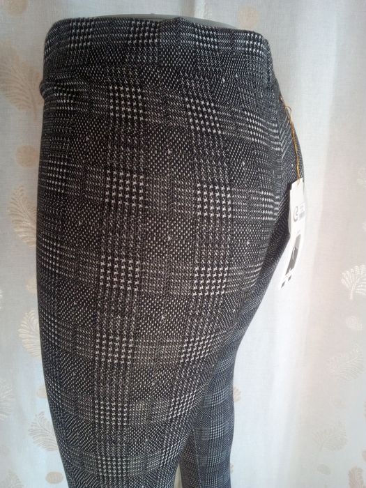Leggings - Push UP * Tamanho Disponível - S/M * Artigo Novo