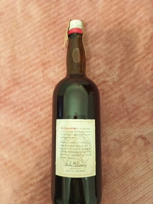 Fundador garrafa fechada en muy buen estado! Sem sedimentos.