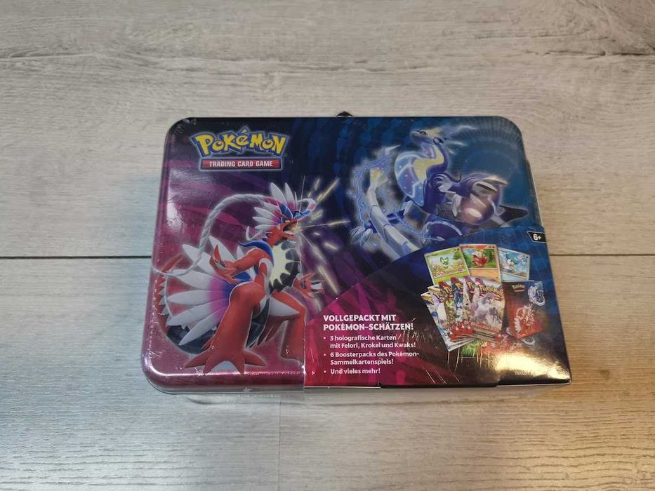 Pokemon walizka Gra kolekcjonerska  Felori Krokel i Kwaks j. Niemiecki