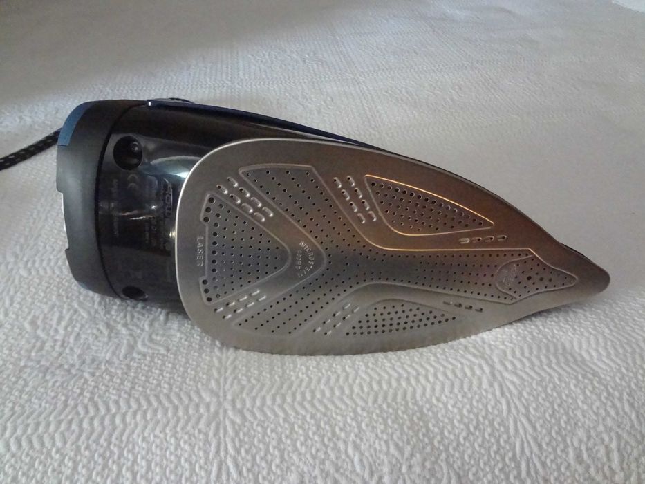 Ferro de engomar Rowenta Everlast DW7120 D1