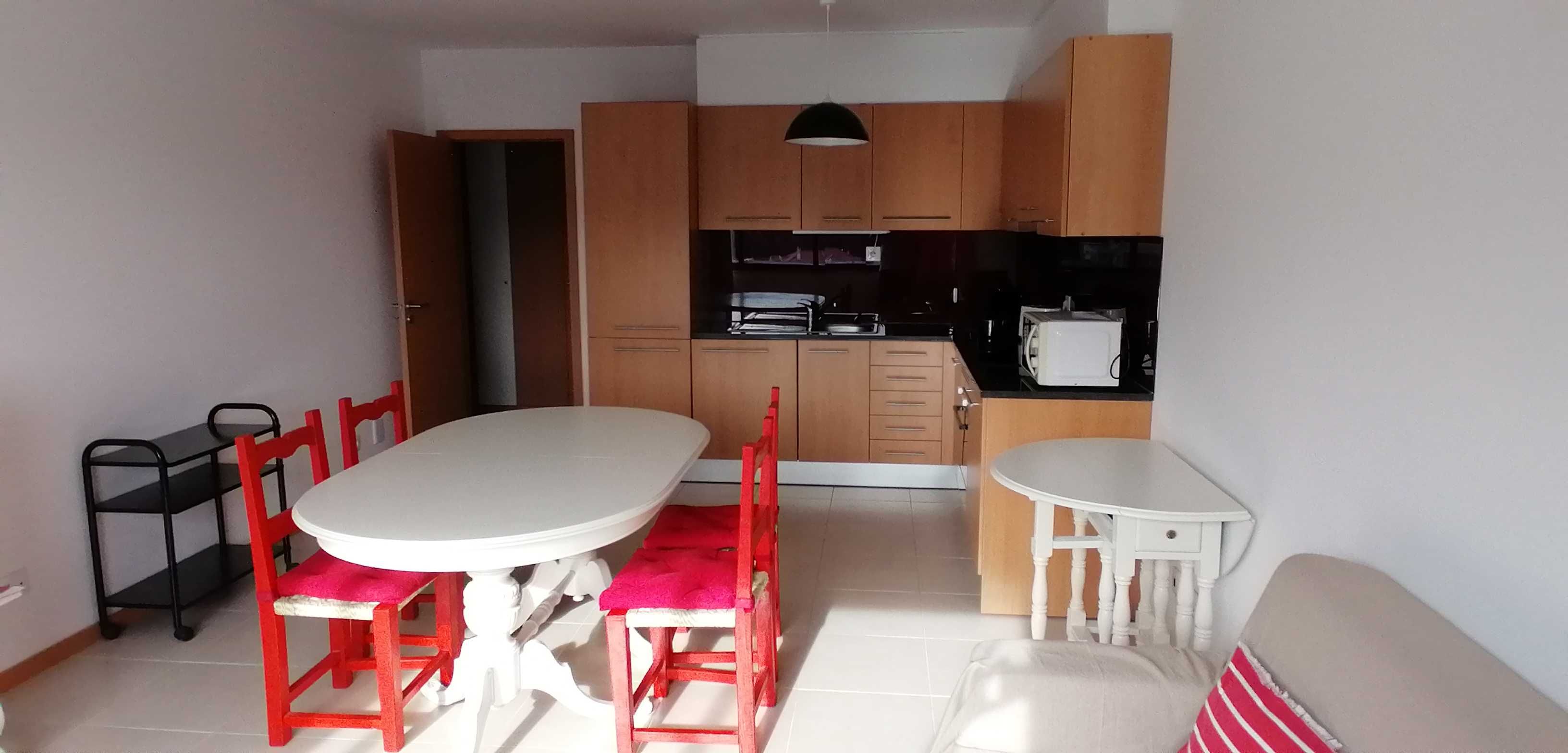 Sesimbra Férias - T1 com Garagem