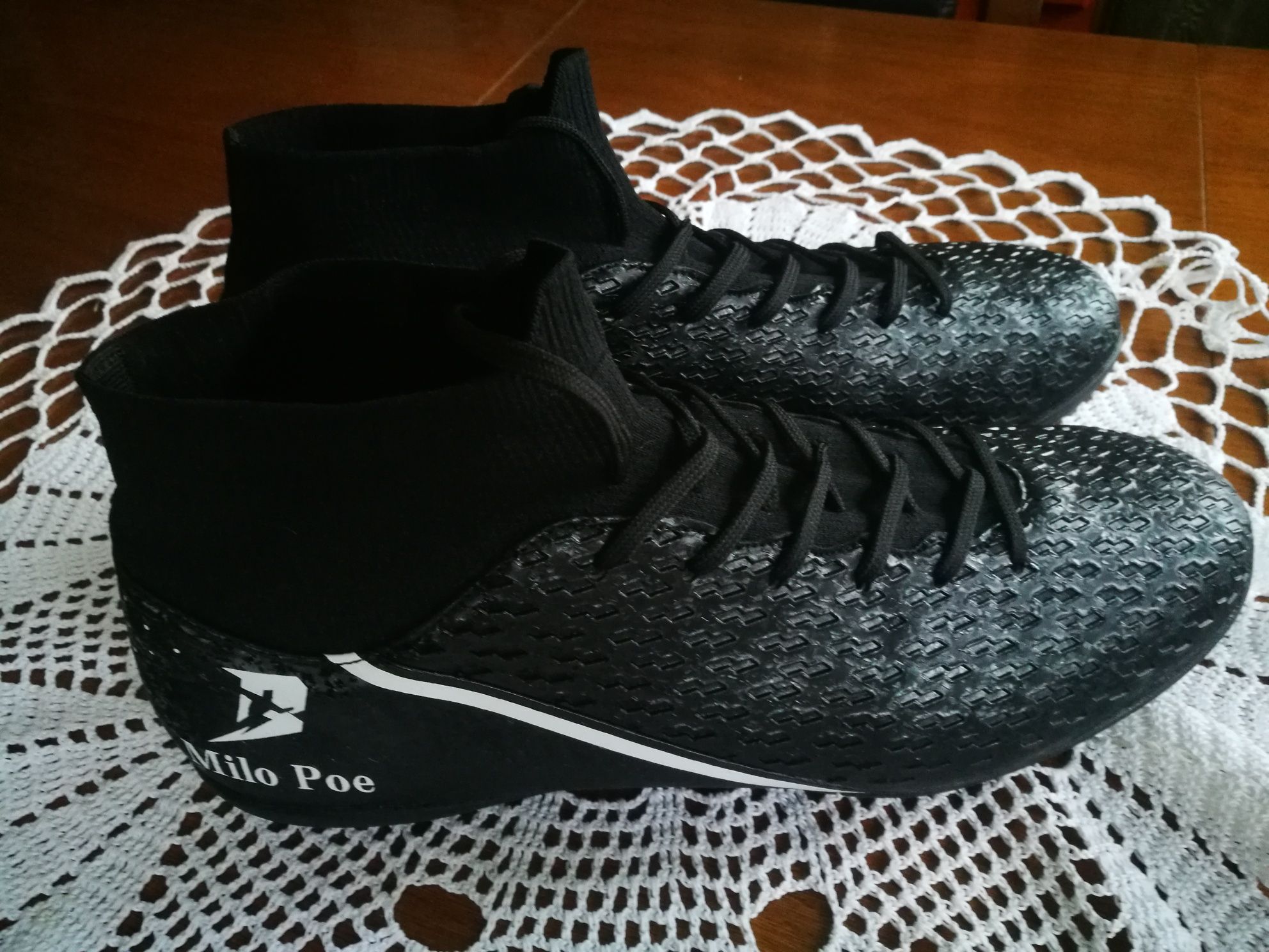 Buty  korki halówki trampki turfy  piłka nożna orlik 45