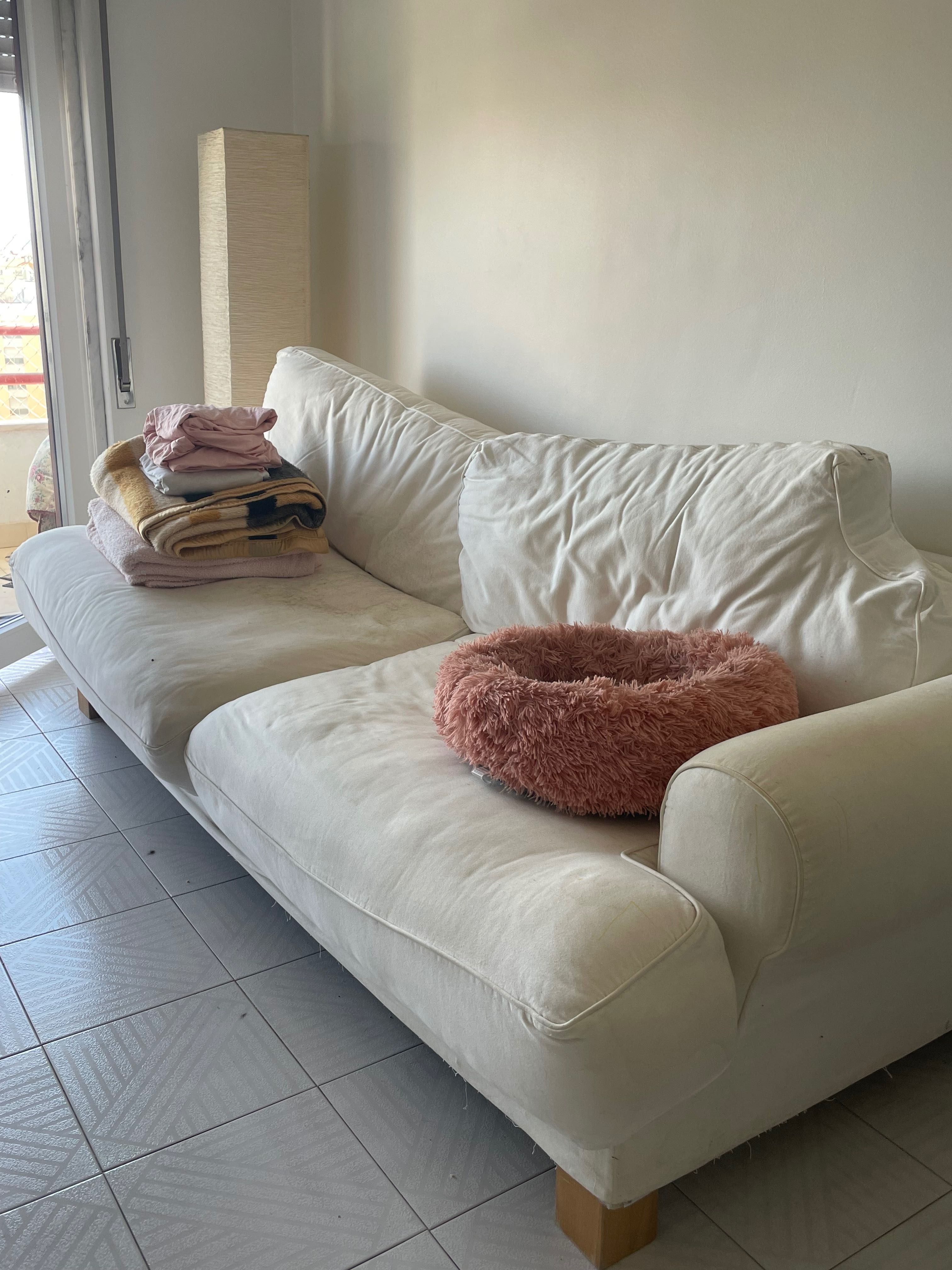 Sofá de 4 lugares