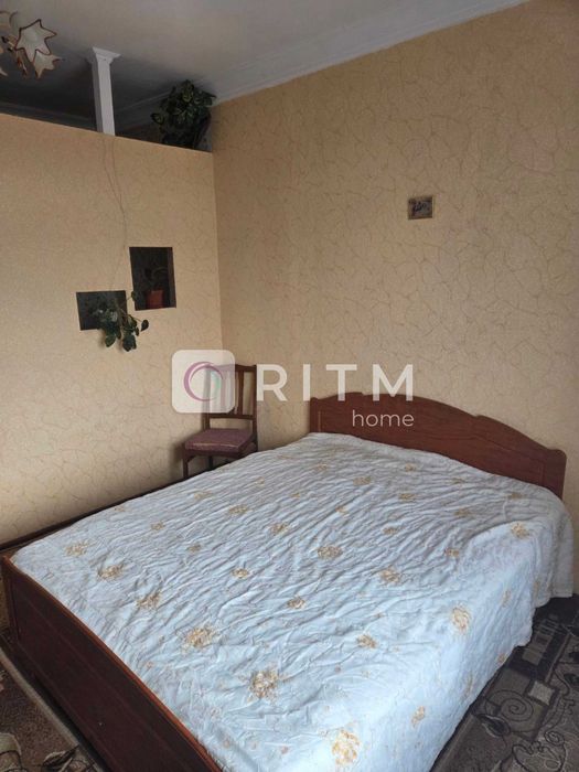 Продам кімнату в гуртожитку на Воз'єднанні!