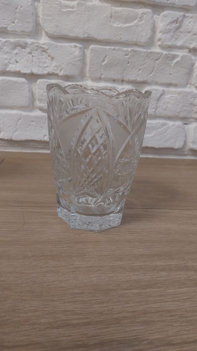 Кришталеві вази для квітів