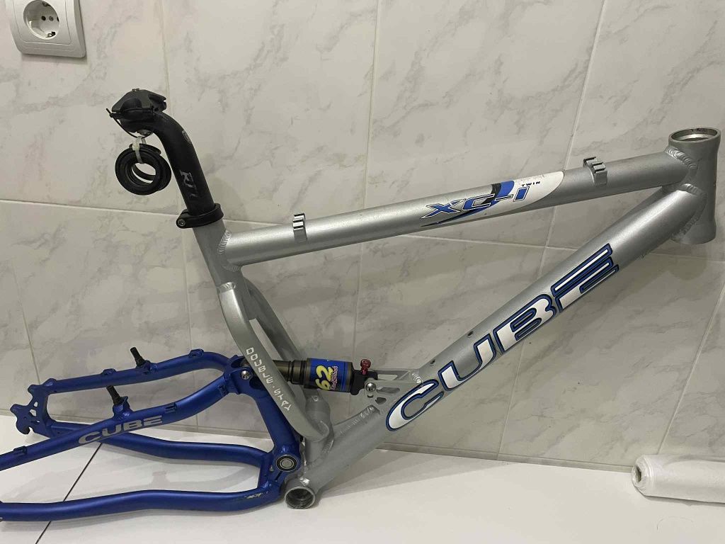 Vendo quadro cube xc com amortecedor