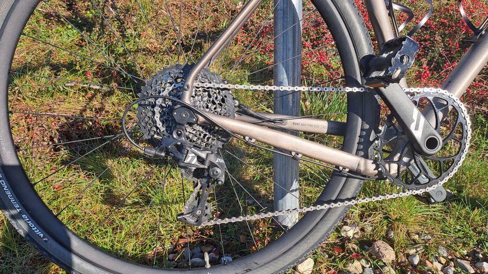 Gravel Rondo Ruut Al1, napęd 1-11, rozm L, kolor tytan, bdb stan