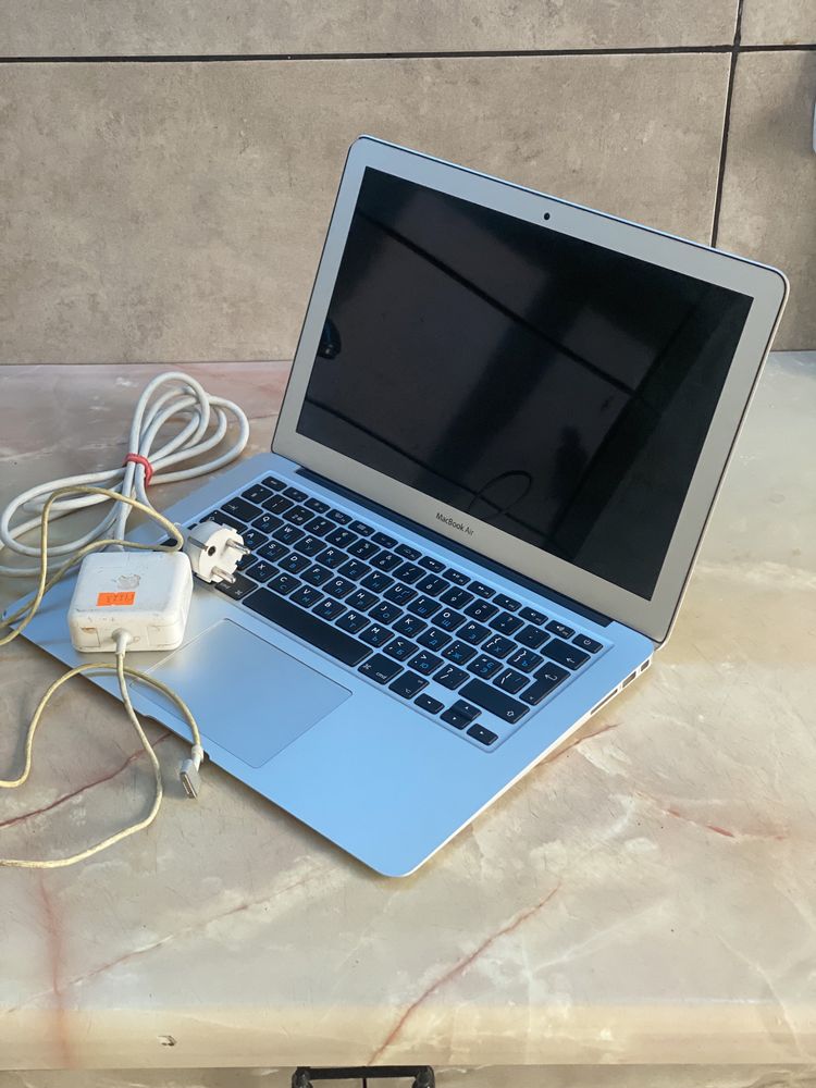 MacBook Air 2014 год