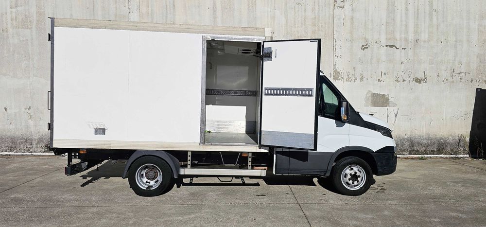 IVECO Daily IVA DEDUTÍVEL Frigorífica 2018