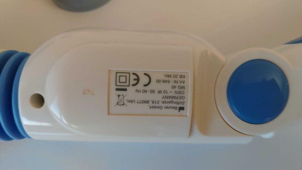 Вібромасажер з ІФ-випромінюванням для тіла Beurer MG 40