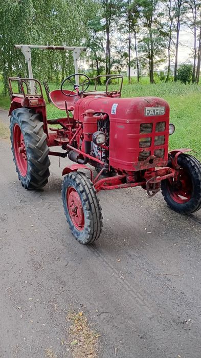 Ciągnik zabytkowy Deutz fahr ursus  c328 t25