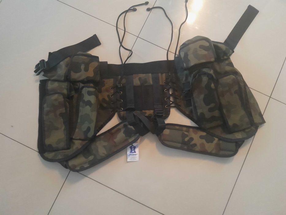 Szelki do przenoszenia oporządzenia