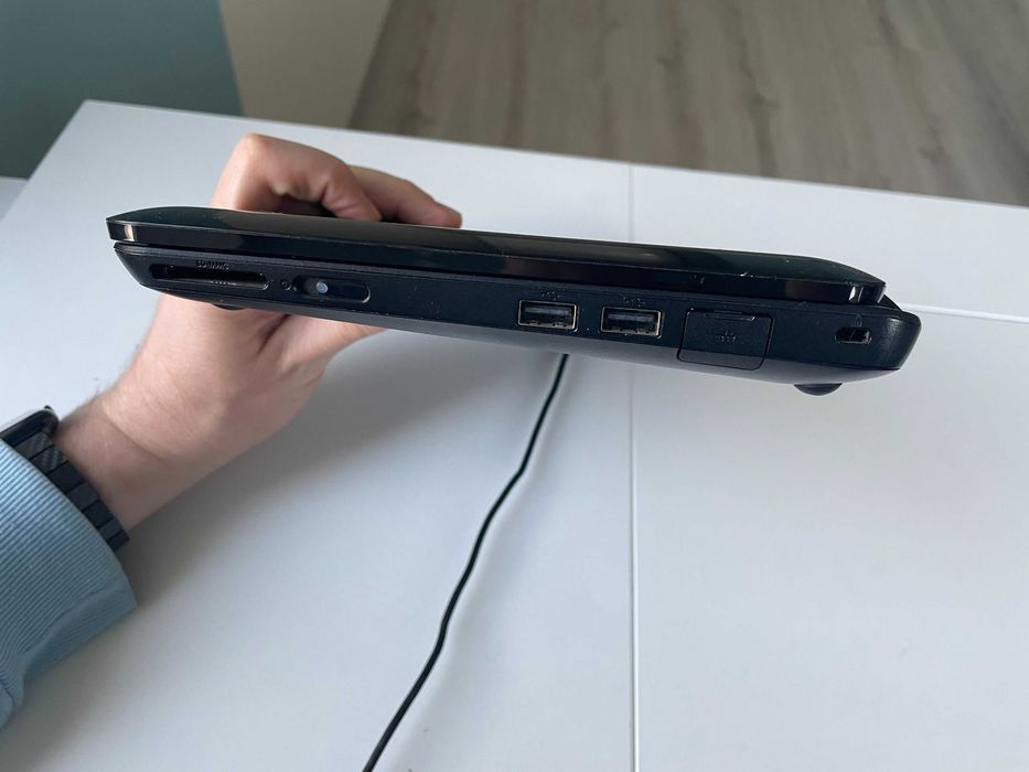 Netbook mini HP вживаний