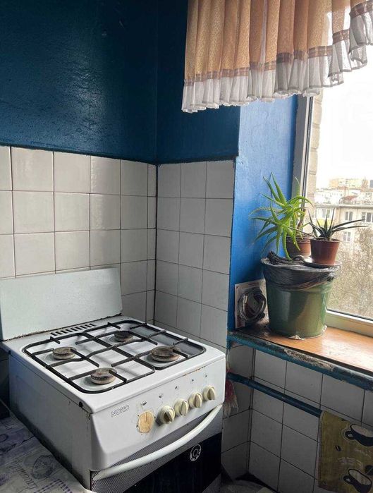 Кімната в гуртожитку по вул. Бальзаківській