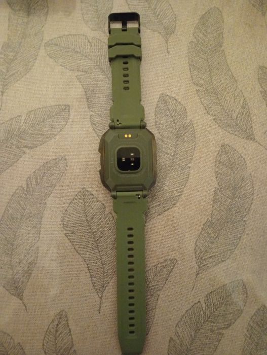 Продам смарт та цифровий годинник