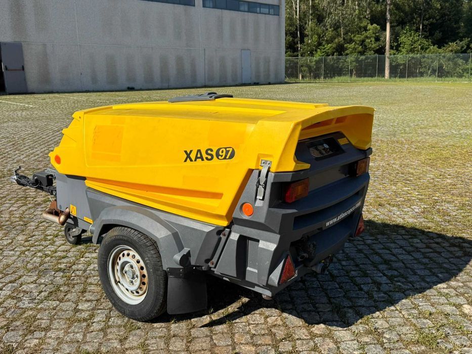 2016 Atlas Copco XAS97 Compressor de Ar Rebocável
