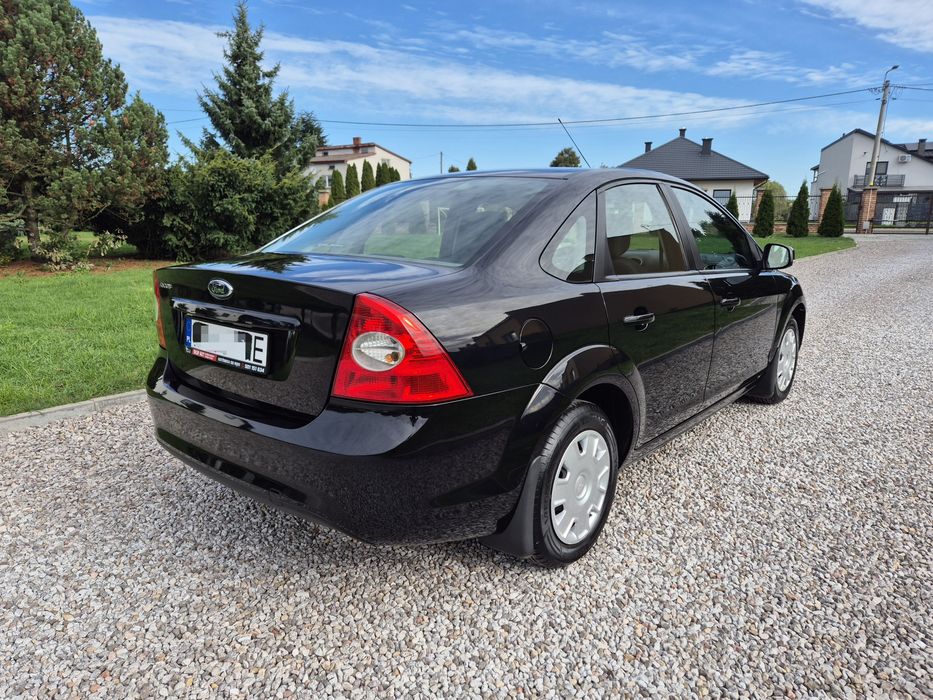 FORD FOCUS Mk2 LIFT 1.6 benzyna 101KM / 183tys km / SALON PL /