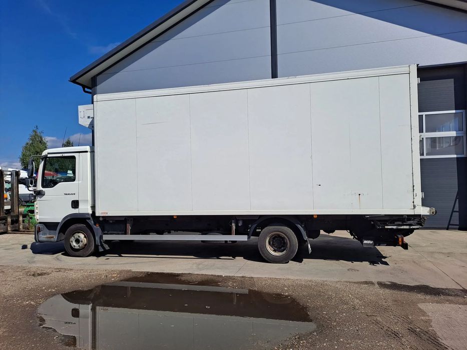 MAN TGL 12.220 Chłodnia agregat WKD-II SR  MAN TGL 12.220 Chłodnia agregat WKD-II SR