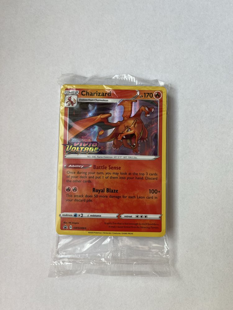 Karta Pokemon Charizard SWSH066 Promo folia Vivid Voltage